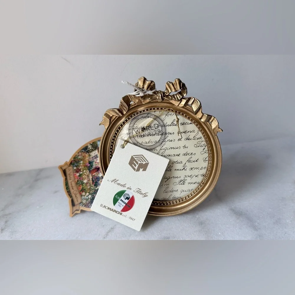 Gold round bow on top Decorative Frame. Made in Italy